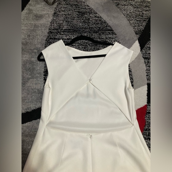 Theory Ivory Open Back Dress - Picture 4 of 7